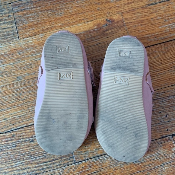 𝅺h&m|butterfly Ballet Shoes- Size 4-5 - Picture 3 of 3